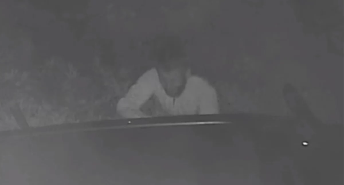 Komunikaty policji , Chciał otworzyć samochód miał klucza [VIDEO] - zdjęcie, fotografia