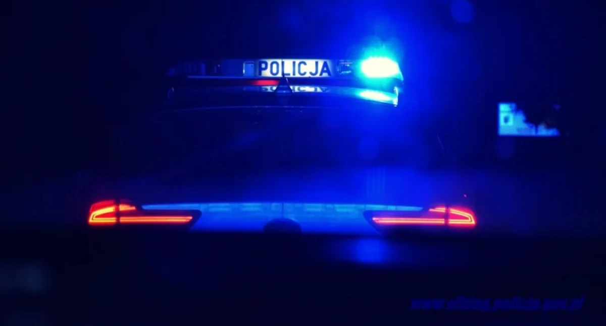 Kryminalne , Przystawił kobiecie nóż gardła groził zabije dzieci - zdjęcie, fotografia