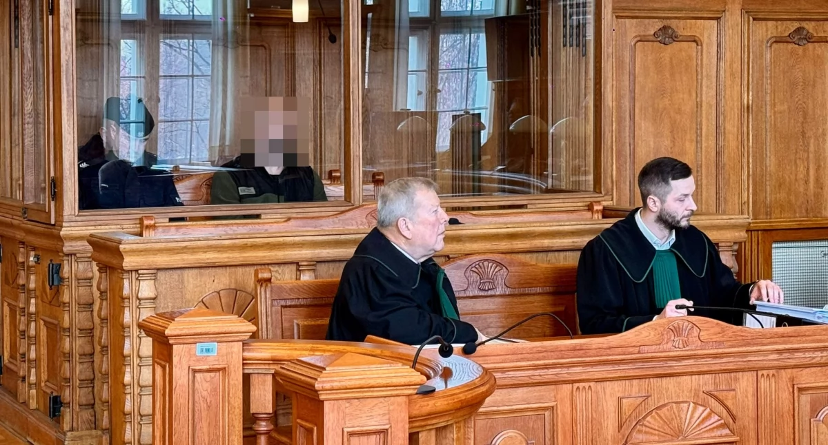 Oskarżony podczas pierwszej rozprawy przed Sądem Rejonowym w Elblągu. Trener personalny z Białegostoku nie przyznał się do winy i odmówił składania wyjaśnień (fot. EG)