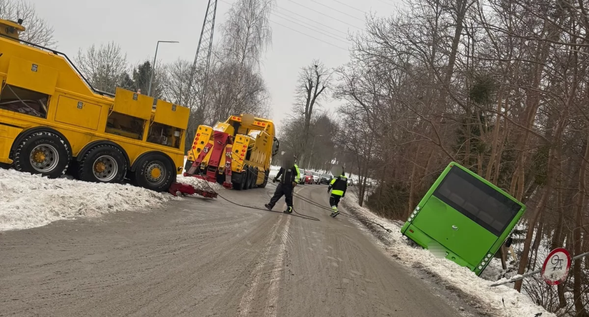 Wypadki drogowe, Wypadek Fromborskiej osoby szpitalu - zdjęcie, fotografia