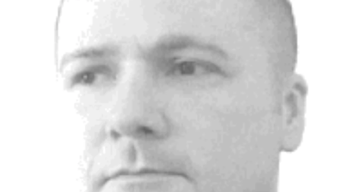 Komunikaty policji , Artur Matusiak poszukiwany listem gończym - zdjęcie, fotografia