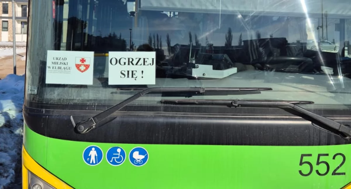 Komunikaty , Mobilna ogrzewalnia autobusie ciepła koksowniki - zdjęcie, fotografia