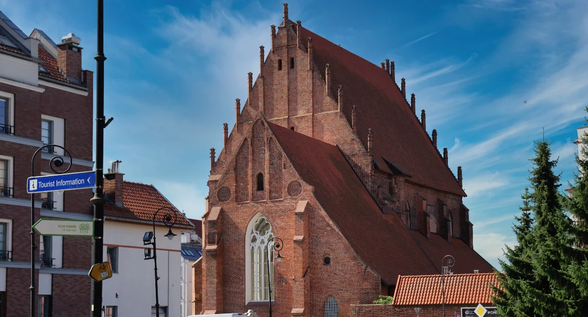 Galeria EL. Przetarg obejmuje prace przy murach budynku oraz wewnątrz obiektu (fot. Andrzej Sprzączak)
