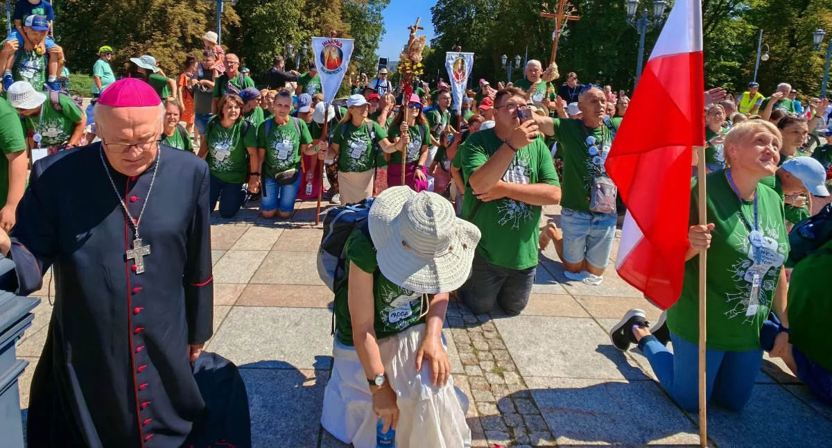 Tak wyglądał finał 41. Warmińskiej Pielgrzymki Pieszej na Jasną Górę ( fot. FB/Jasna Góra)