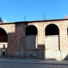 Pustostan u zbiegu ulic Wigilijnej i Stary Rynek Aleksandra Szymańska