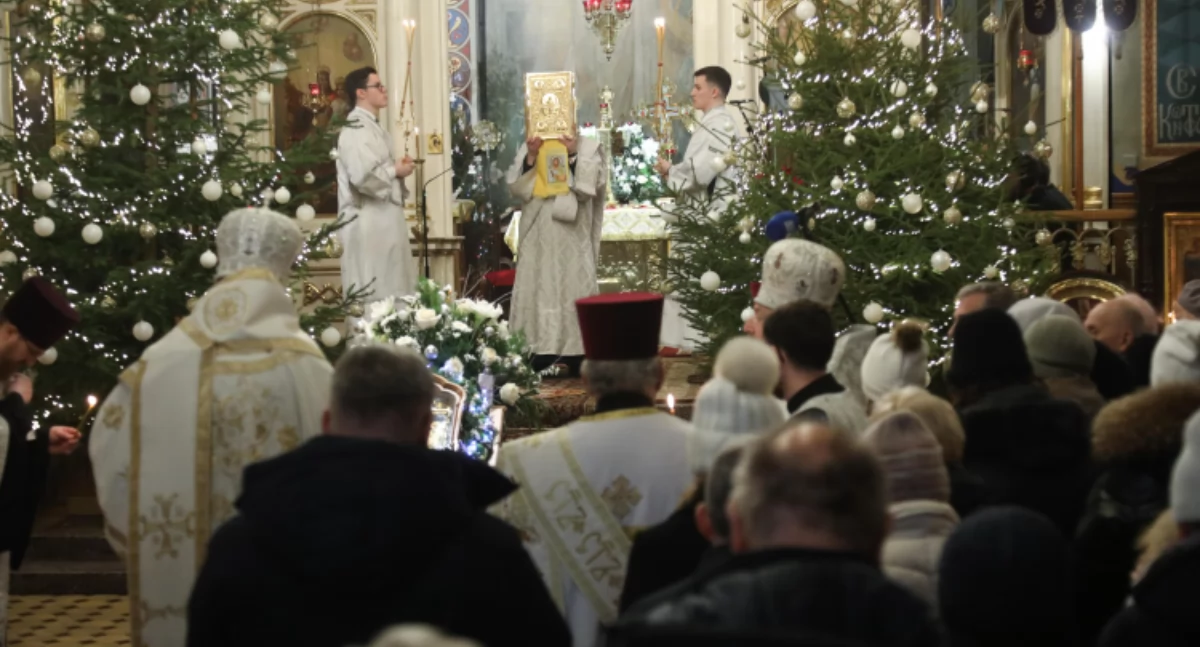 25 grudnia Kościół obchodzi Boże Narodzenie