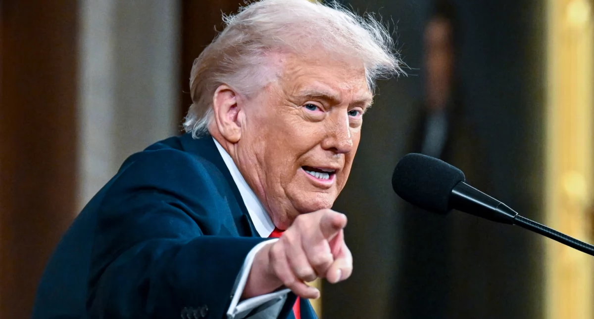 „Złóżcie broń albo spotka was śmierć”. Trump zabrał głos po uderzeniach na Iran