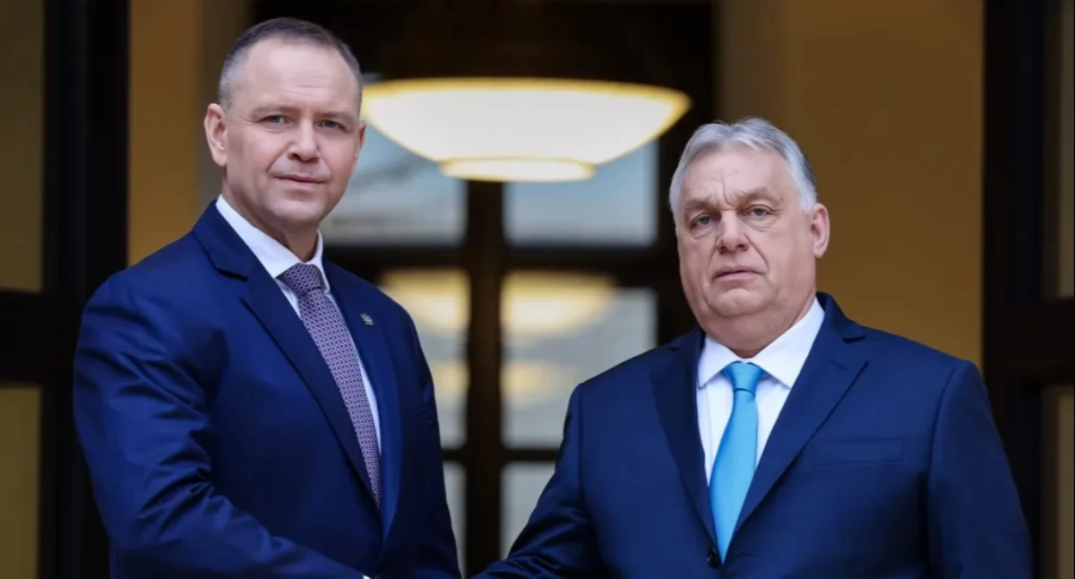 Między historią a polityką. Symboliczne spotkanie na tle nowych wyzwań