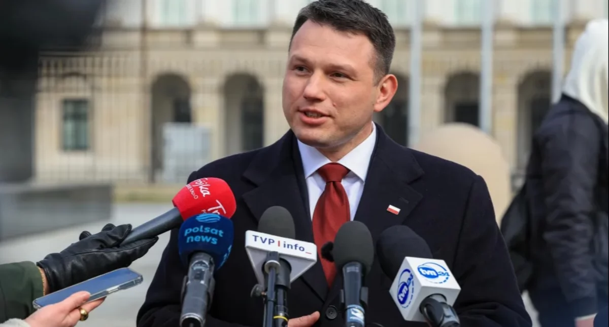 Cicha kampania nabiera tempa. Politycy ruszają w Polskę