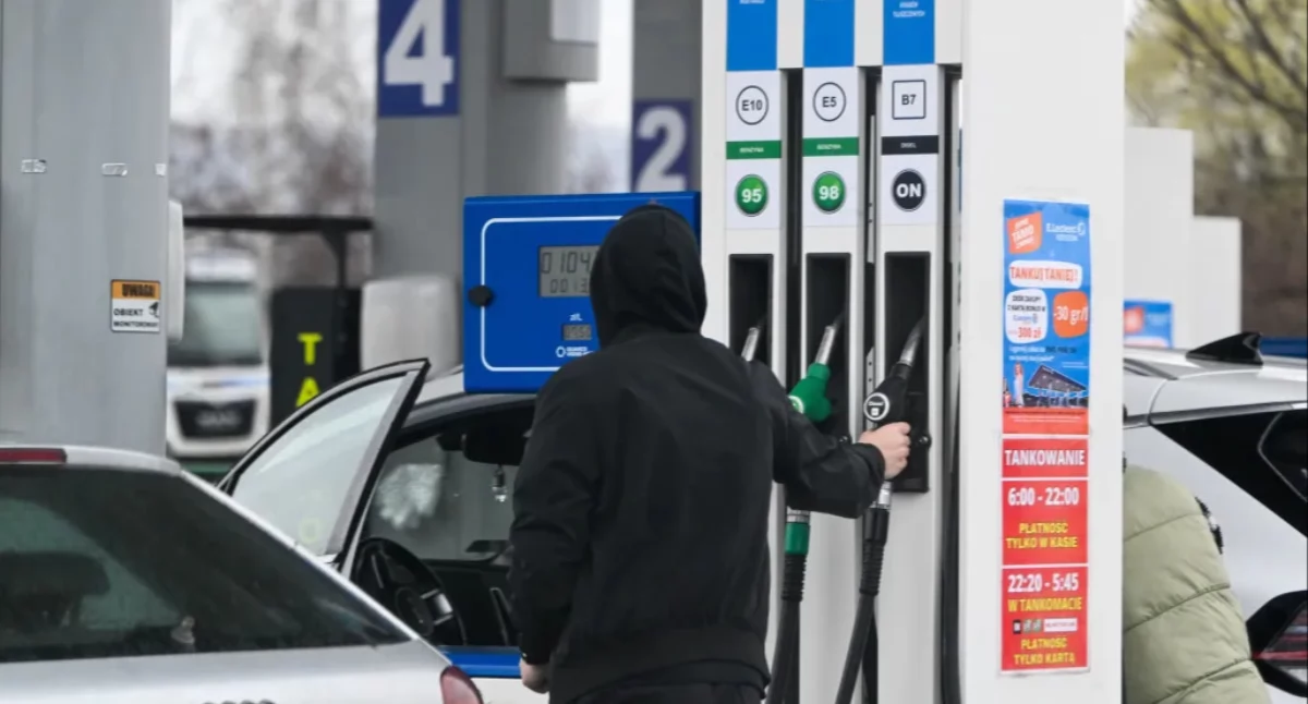 Paliwo wreszcie tanieje! Kierowcy odetchną już w ten weekend