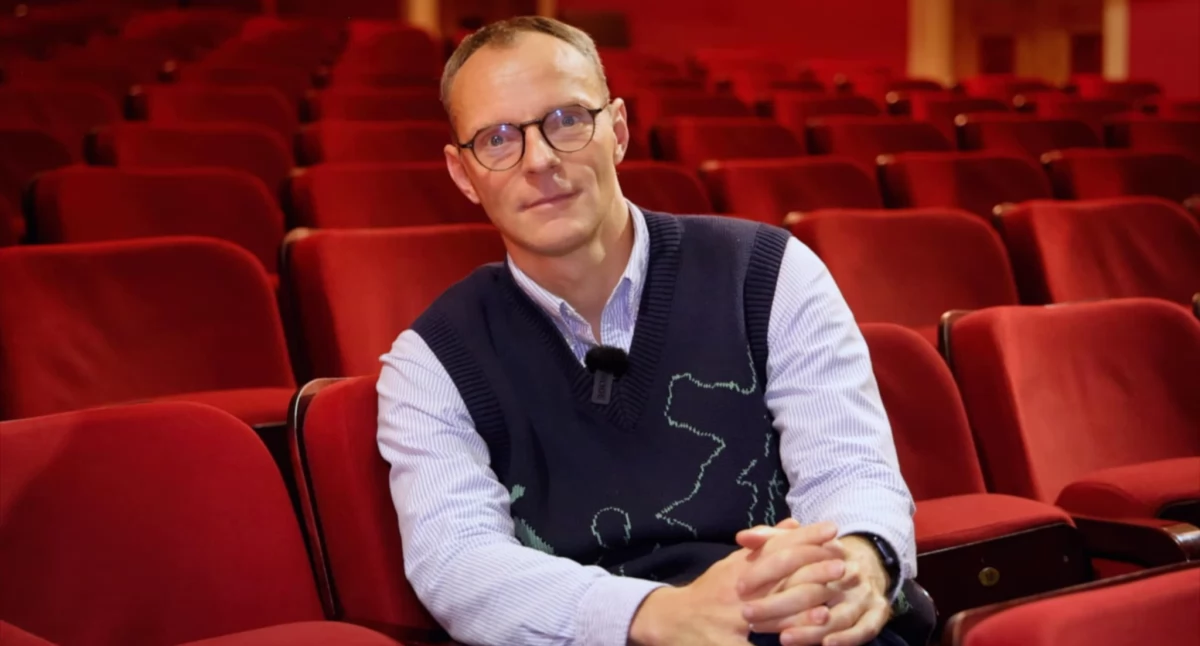 [WIDEO] „Krzyżacy” w nowym świetle – Jan Klata burzy narodowy mit! Jubileuszowy spektakl Teatru Jaracza