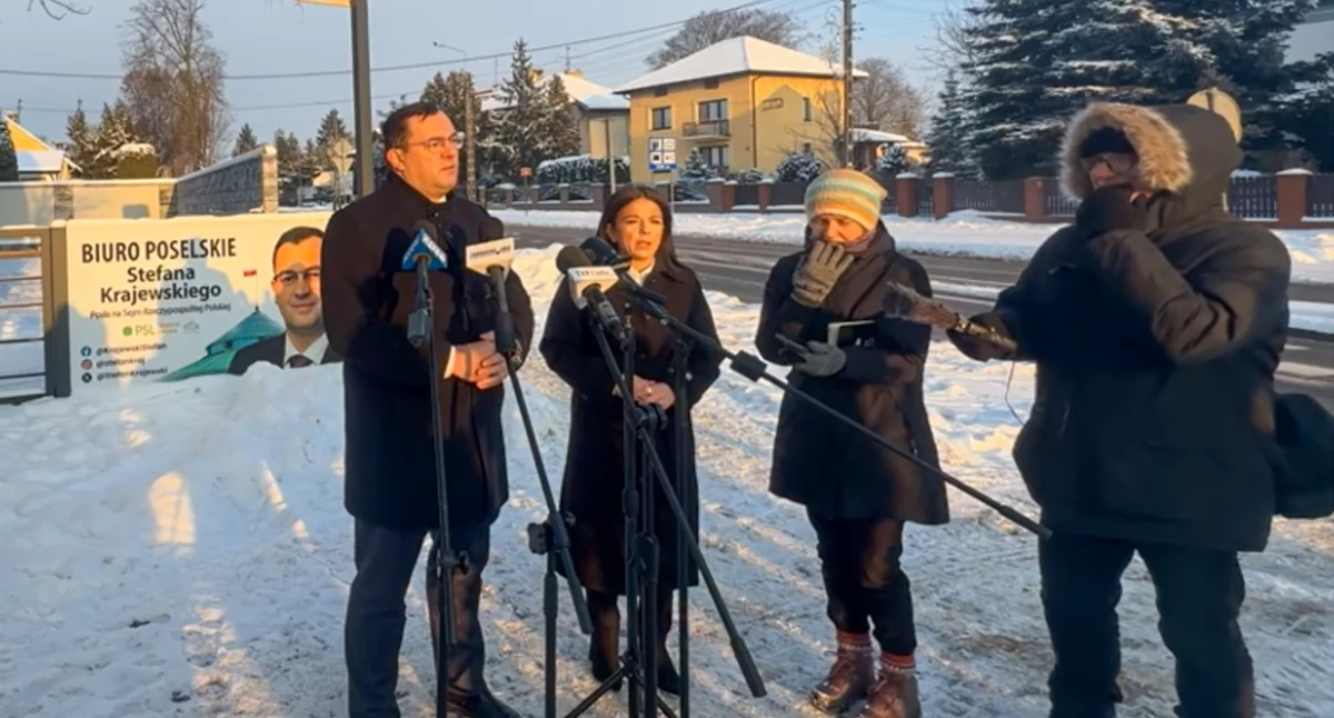 Wylał gnojowicę pod domem ministra. Co mu grozi?