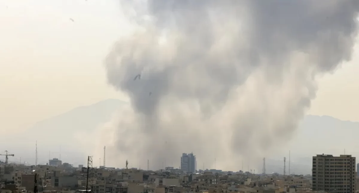 Izrael rusza na Iran. Świat wstrzymuje oddech