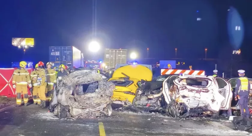 Katastrofa na S7. Kierowca nie przyznaje się do winy