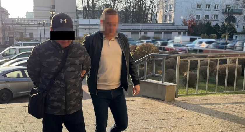 Poszukiwany czerwoną notą Interpolu obywatel Mongolii zatrzymany w centrum Warszawy