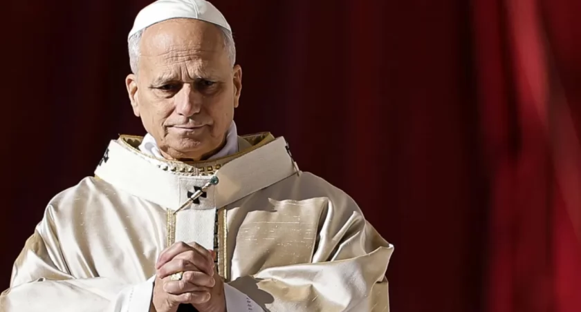 Leon XIV wyrusza tam, gdzie płonie świat. Przełomowa misja papieża