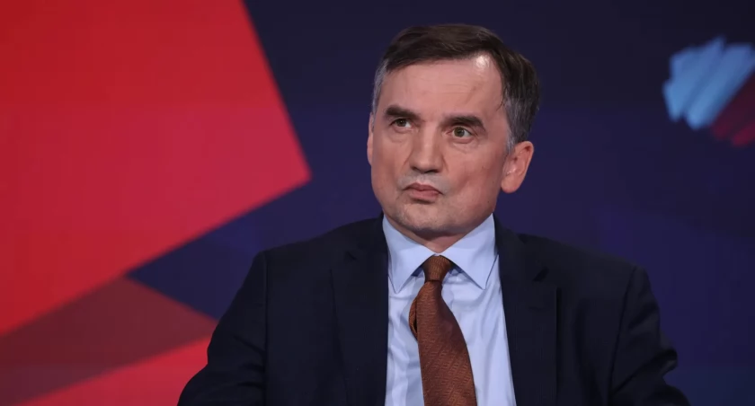 Sąd blokuje majątek Ziobry