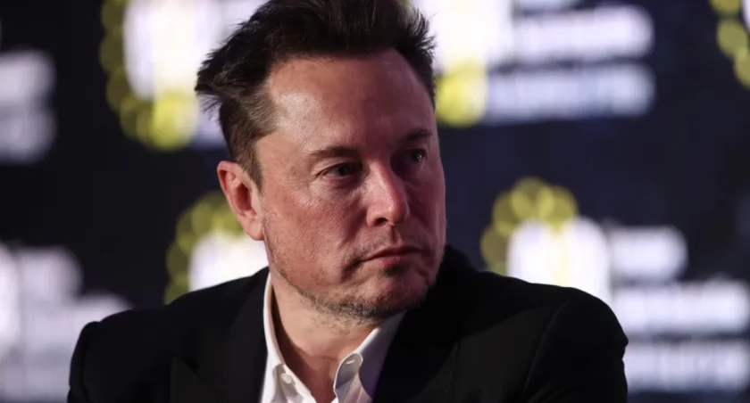 Musk dosadnie o Sikorskim. „Śliniący się imbecyl”
