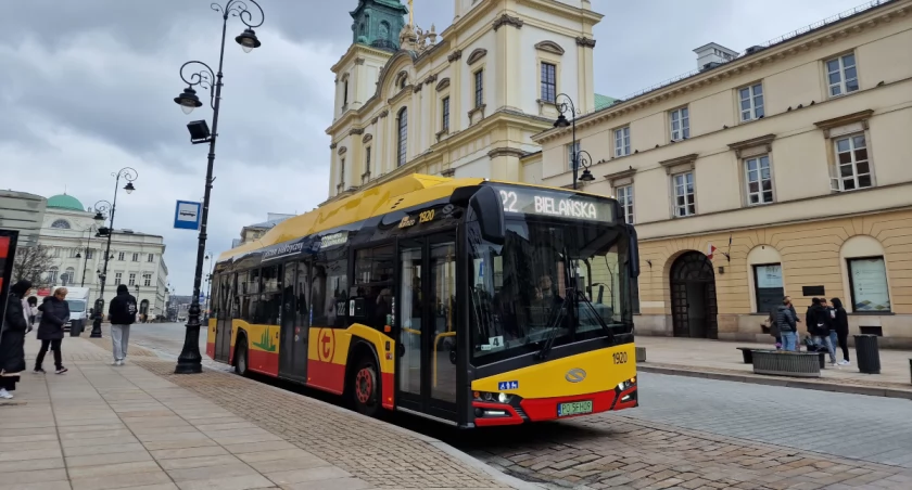Setki nowych autobusów zmieni miasto?