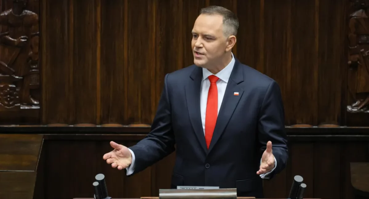 Nowe przepisy o języku polskim. Dokumenty wojskowe nie muszą być tłumaczone