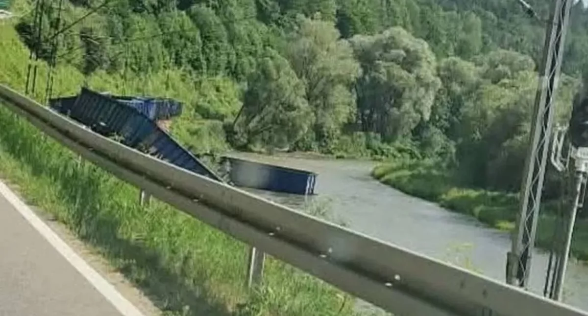 Pociąg wykoleił się pod Piwniczną. Wagony w Popradzie