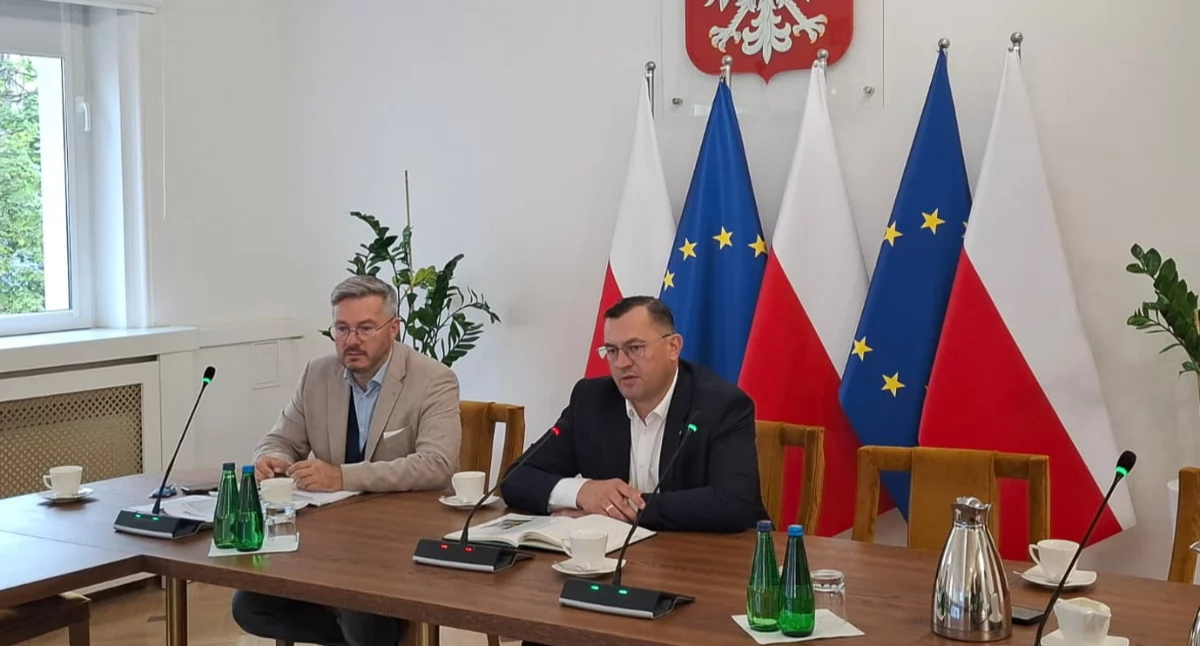 Szacowanie strat po upałach. Minister spotkał się z wojewodami