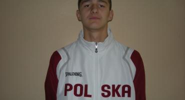 Mateusz Stawiak w reprezentacji Polski rocz. 1996 w koszykówce