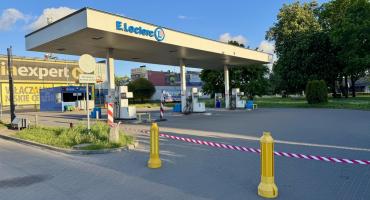 Na stacji paliw  ElblągDis przy markecie Leclerc doszło do pomyłki. Klienci mogą zgłaszać szkody do ubezpieczyciela
