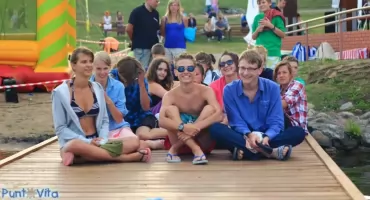 Gdzie znaleźć rekomendowane szkoły żeglarskie na Mazurach?