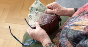 ZUS ostrzega. Uważaj na oferowaną pomoc przy świadczeniu wspierającym, może sporo kosztować 